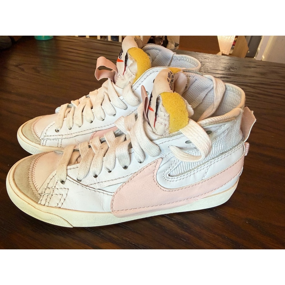 Nike Blazer Mid 77 Jumbo Women 8.5 White Pink Good High Top Sneakers DQ7639-100